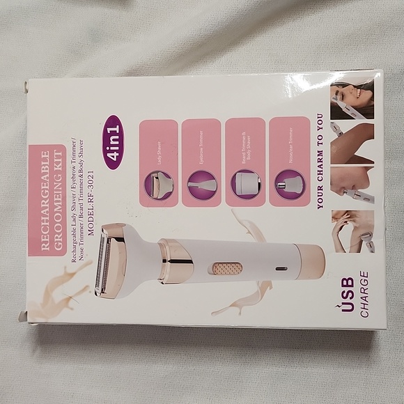 Four Piece Professional Grooming and Facial Cleansing System Set - Picture 13 of 17